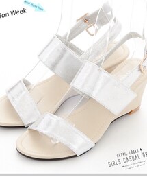 river & moon | River&Moon簡約一字寬版亮蔥楔型涼鞋-銀

(サンダル)