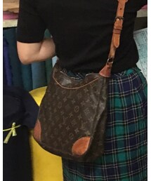 LOUIS VUITTON | ショルダーバッグ