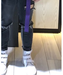 目然 | デニムパンツ