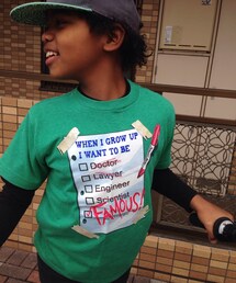 何になりたいか？   Famous!!🌍(Tシャツ/カットソー)