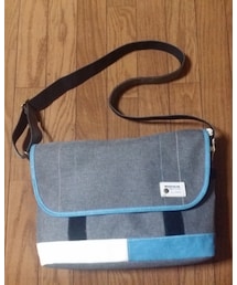 MOUSTACHE | メッセンジャーバッグ(メッセンジャーバッグ)