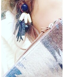 CHOUCHOU | ウッドビーズとクラッシュデニムフリンジピアス/イヤリング(ピアス(両耳用))