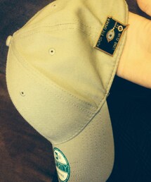 NEW ERA | ジョジョっぽいバッジつけてます(キャップ)