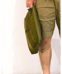 BRIEFING | クラッチバッグ