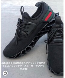 A/B | スニーカー