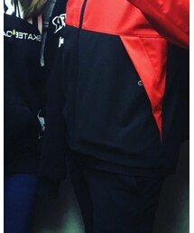 GU | マウンテンパーカー