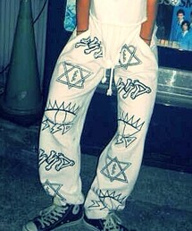 SWIVEL SLUM DIVE
目＋星＋骨 PANTS(その他パンツ)