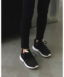 adidas Originals | ã¹ããŒã«ãŒ