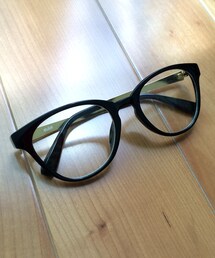 メガネ
(メガネ)