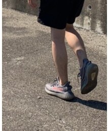 Yeezy | スニーカー