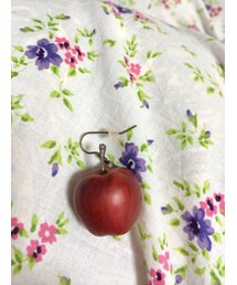 りんごのピアス(ピアス（片耳用）)