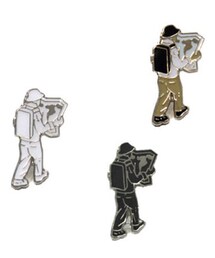 UNIVERSAL PRODUCTS | バッジ