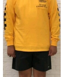 THE DAY ON THE BEACH | トップス