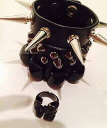 Eddie Borgo | 上から
ノーブランド
EDDIE BORGO
BURBERRY  PRORSUM
(ブレスレット)