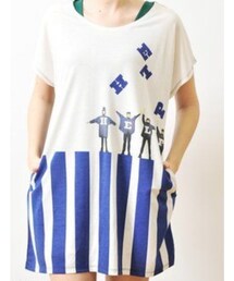 Design Tshirts Store graniph | ワンピース