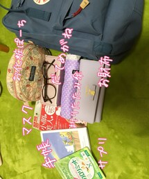 カバンの中身(。・ө・。) | その他