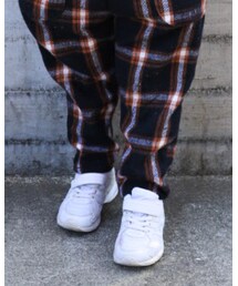 瞬足 | スニーカー