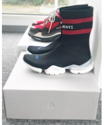 VETEMENTS | スニーカー