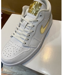 【Nike】Air Jordan 1 Low “White/Metallic Gold”USD$90 | スニーカー