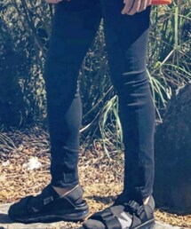 GU | スラックス