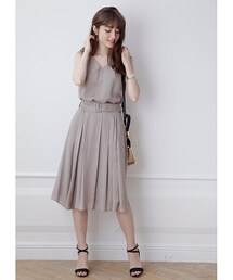 JUSGLITTY | ベルトツキVフレアワンピース(ワンピース)