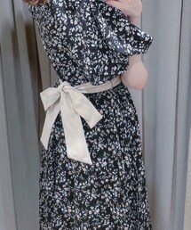 後ろ姿🌻 | ワンピース/ドレス