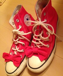 CONVERSE | コンバースのハイカット♪
リボン付きで大好きなカラーなのでお気に入り♪(スニーカー)