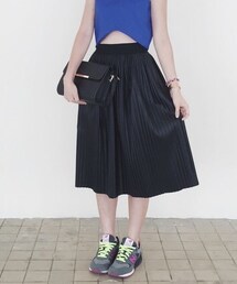 Styledasher | Leather Pleated Midi Skirt(スカート)