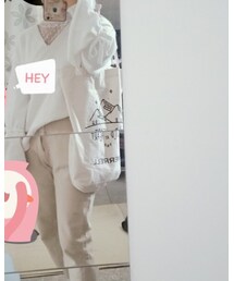 岳纳珊 | 布包容量超大，10元2个，另一个颜值没那么高，上班每天背(シューズ)