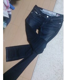 FLASH REPORT | デニムスキニー(デニムパンツ)