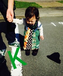 西松屋 | 帽子落ちちゃった！(ブーツ)