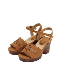 F i.n.t | フラワーカットワークサンダル(サンダル)