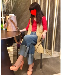 座り | デニムパンツ