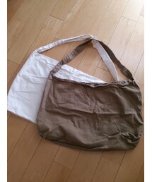 。 | ブラウンもある(ショルダーバッグ)