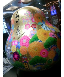 ひゃくまんさん | 触るとご利益が(その他)