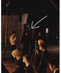 🎥 | 2:30頃にチラッと(音楽/本・雑誌)