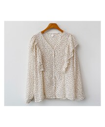 fd style | 変形ドット肩ラッフルVネックブラウス(シャツ/ブラウス)