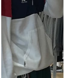 どっかの | トップス