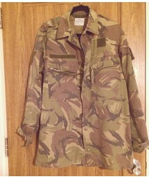 USED | カモフラ オーバーサイズ アウター(スカート)