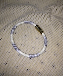 LOUIS VUITTON | 手環 : Lv (ブレスレット)