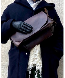 H 1203 MANO FECE | ショルダーバッグ