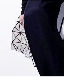 ISSEY MIYAKE | クラッチバッグ