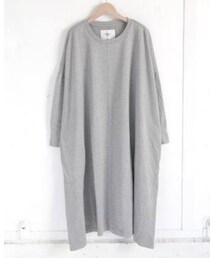 UNIVERSAL TISSU | ワンピース