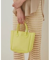 YOUNG&OLSEN | 【YOUNG&OLSEN】別注 EMBOSSED LEATHER TOTE S（品番EUX31380）(バッグ)