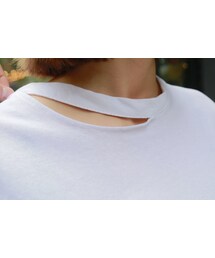 2PER | アンバランスネック開きディテールTシャツ(Tシャツ/カットソー)