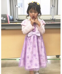 ニコニコしてって言ったらこういう感じになった 手は合ってるけど | その他