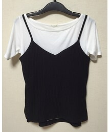 GU | セールにて⭐️ 2枚セット(トップス)