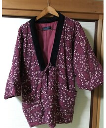 Ichimonme | 典型的な赤い花柄ちゃんちゃんこ。(その他トップス)