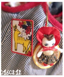 ブローチとチャーム | アクセサリー