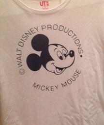 UNIQLO | 白Tシャツ
(Tシャツ/カットソー)